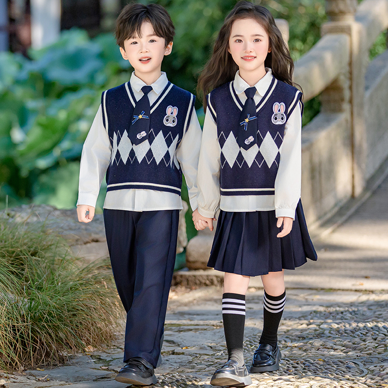 儿童兔子警官套装学院风三件套秋