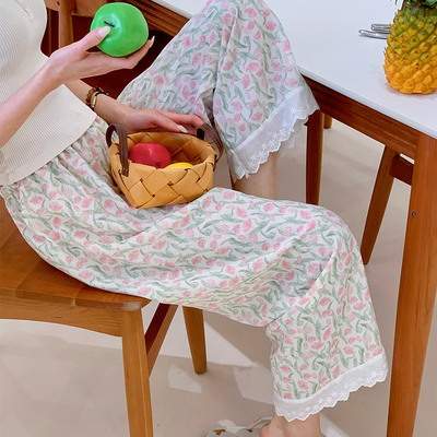 少女甜美花边拼接遛弯裤