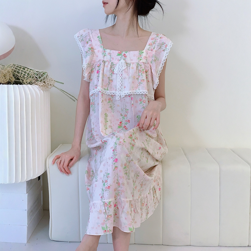 甜美小飞袖少女蕾丝花边睡裙