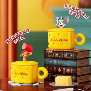 正版必胜客猫和老鼠联名玩具手办汤姆猫杰瑞鼠咖啡杯电子琴礼物