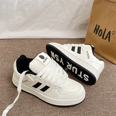 男ins潮2026春季 新款 韩版 白黑拼色设计感情侣面包鞋 百搭休闲板鞋