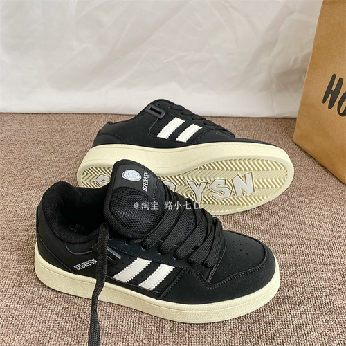 韩版情侣磨砂黑色面包鞋