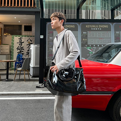 NIN休闲旅行健身运动背包皮质大容量托特大包男女生街头通勤休闲