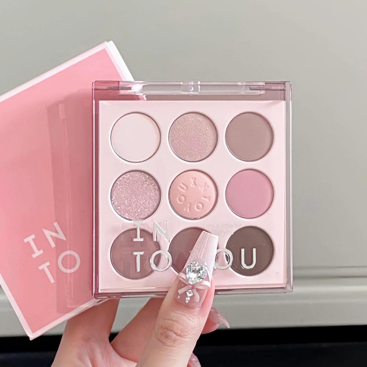 intoyou眼影盘正品日常淡妆