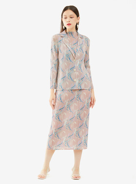 2022春夏新款韩版小香风时尚休闲印花套装显瘦上衣半身裙外套女潮