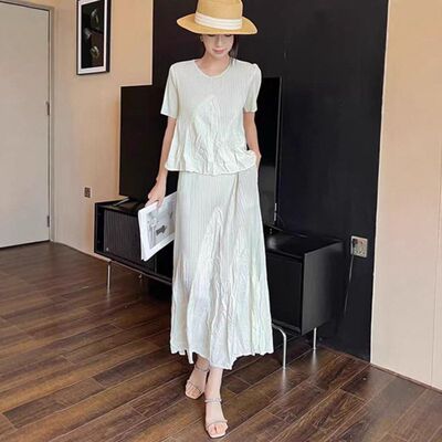 女装穿搭一整套显瘦气质拼接短袖T恤时尚半裙两件套三宅热卖套装