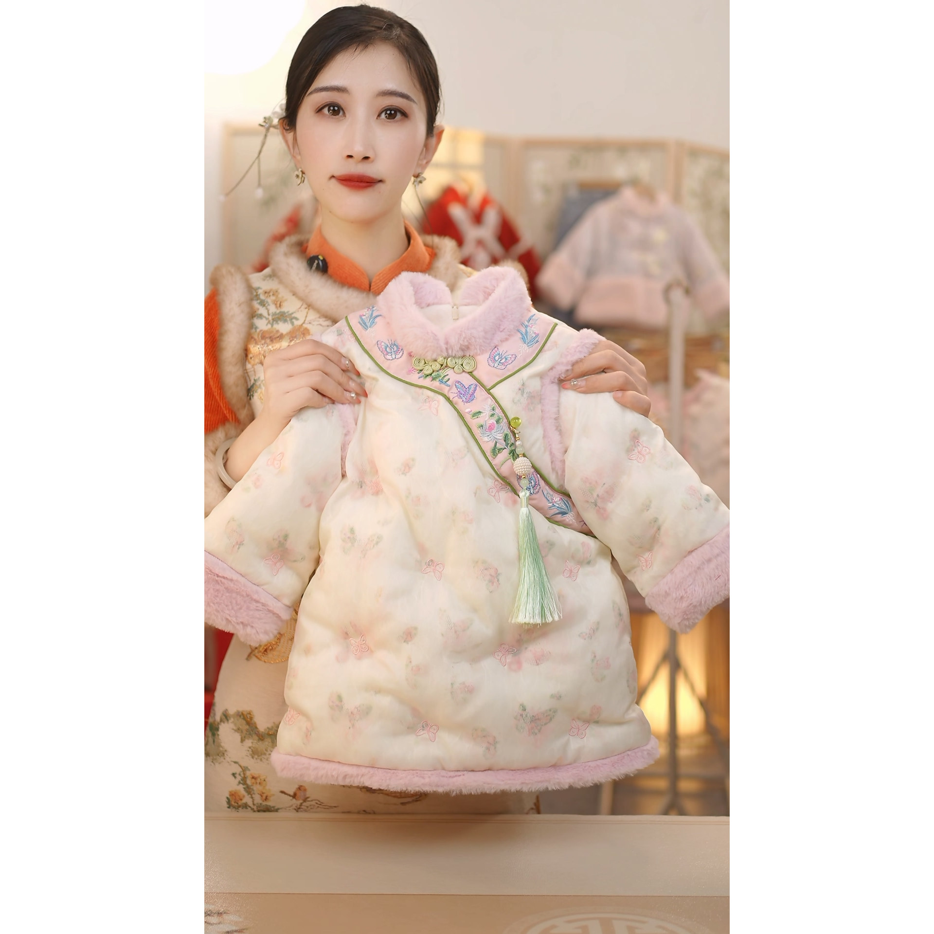 现货【粉蝶格格】（她特厚）GF040女童冬季加绒旗袍裙礼服拜年服