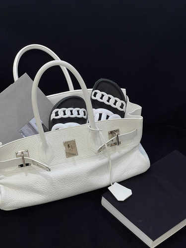 新品单肩手提包包网红同款通勤