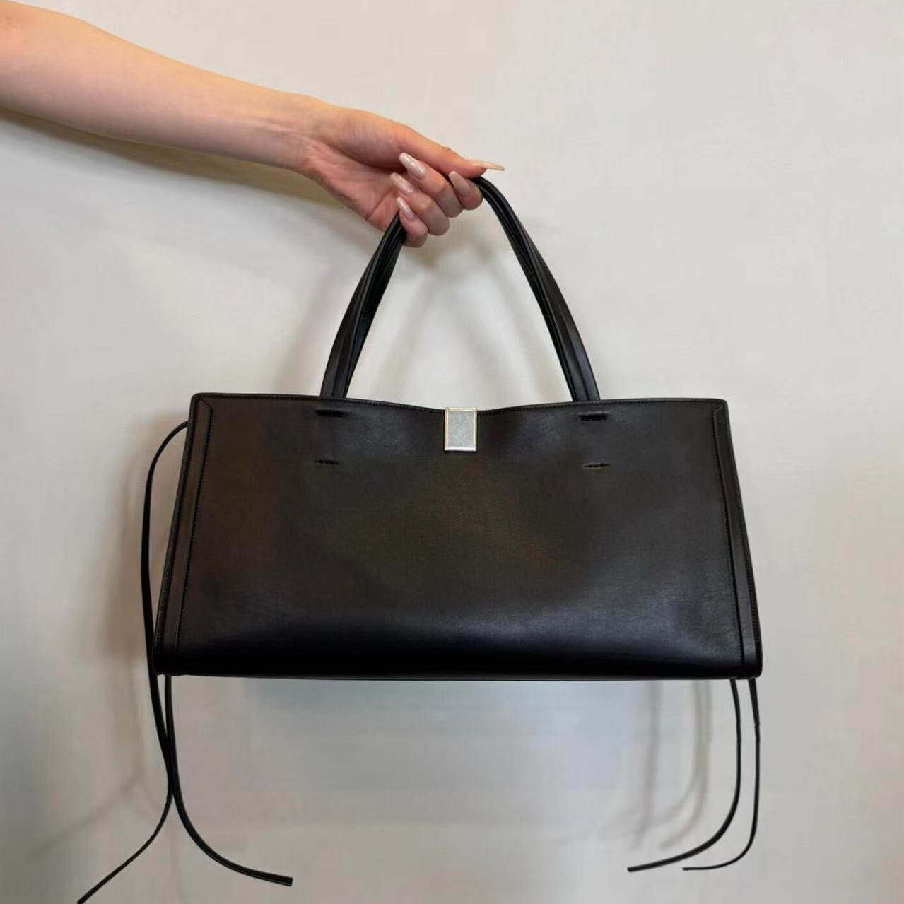 THREE新品网红同款时尚手提包