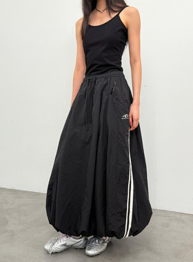 roaringwild a arch 咆哮野兽 黑色轻薄透气半身裙廓形女士气球裙