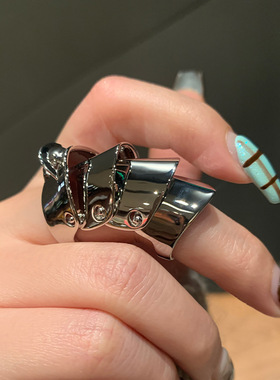 精工四节盔甲关节戒指土星星球食指戒金属朋克风nana同款