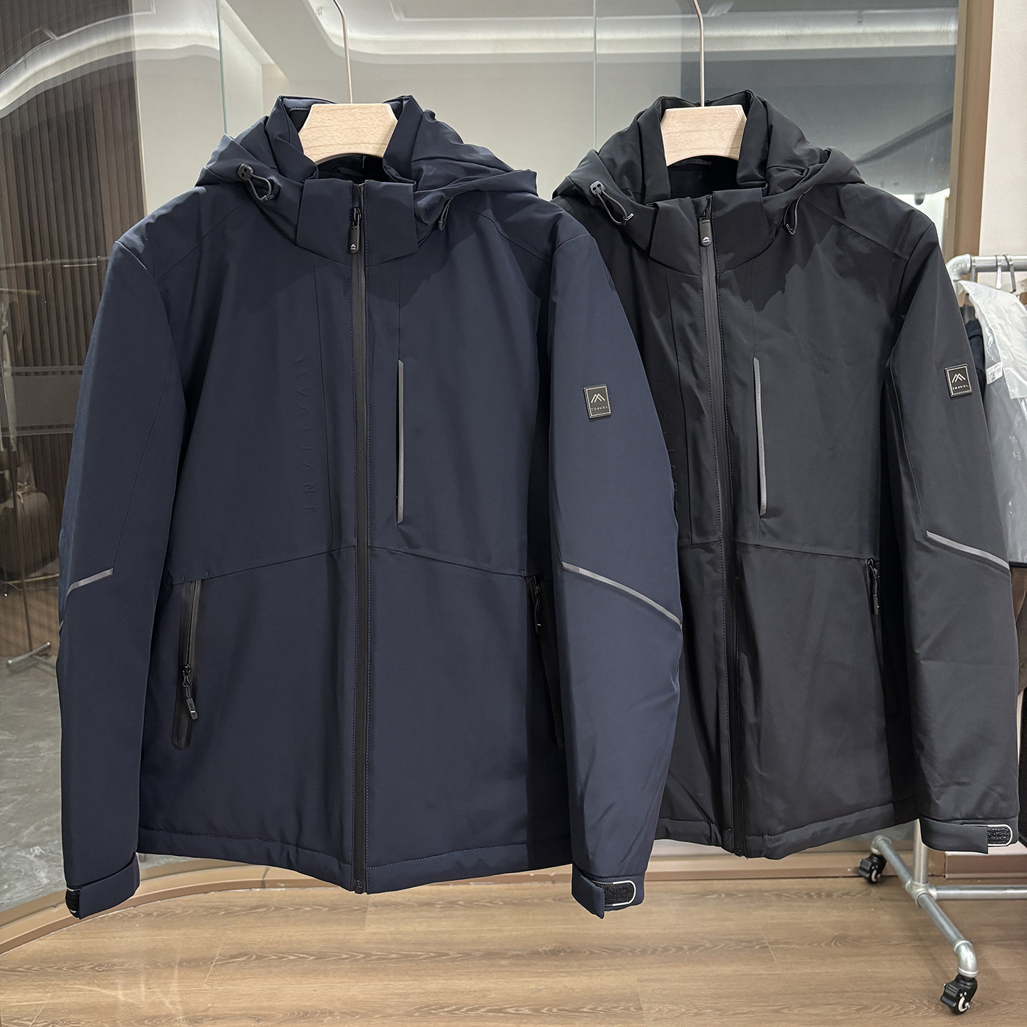 H家可脱卸羽绒内胆防风羽绒服