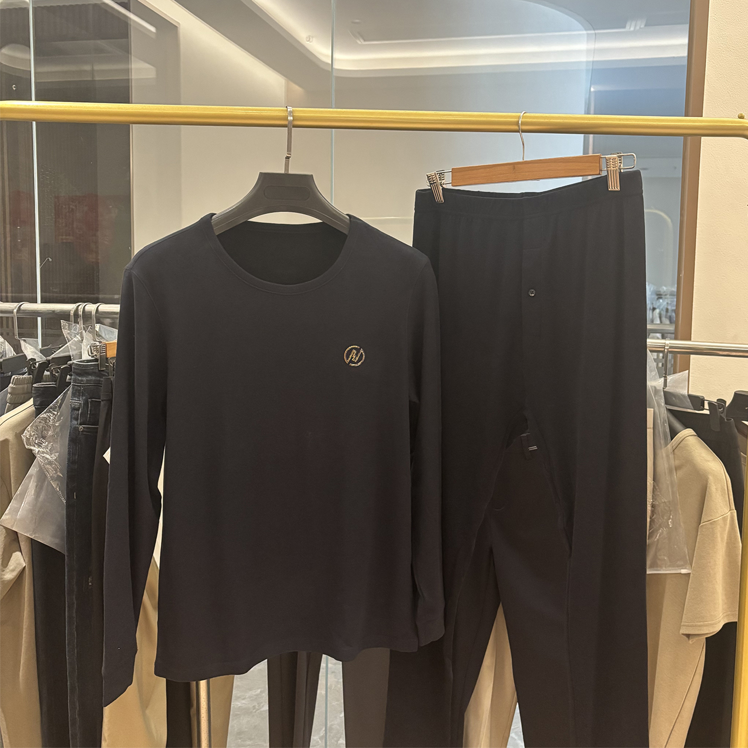 H家舒适亲肤保暖套装秋衣秋裤