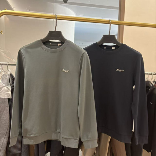 H系82棉时尚简约圆领长袖卫衣