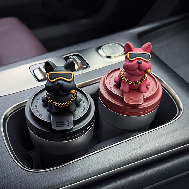 车载烟灰缸带灯金属内胆创意咖啡杯高档防灰飞车用汽车内饰用品