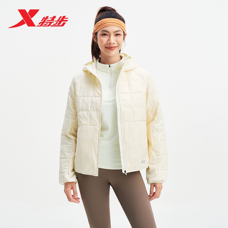 特步棉服女2026年冬季新款运动上衣防风外套保暖风衣975428170440