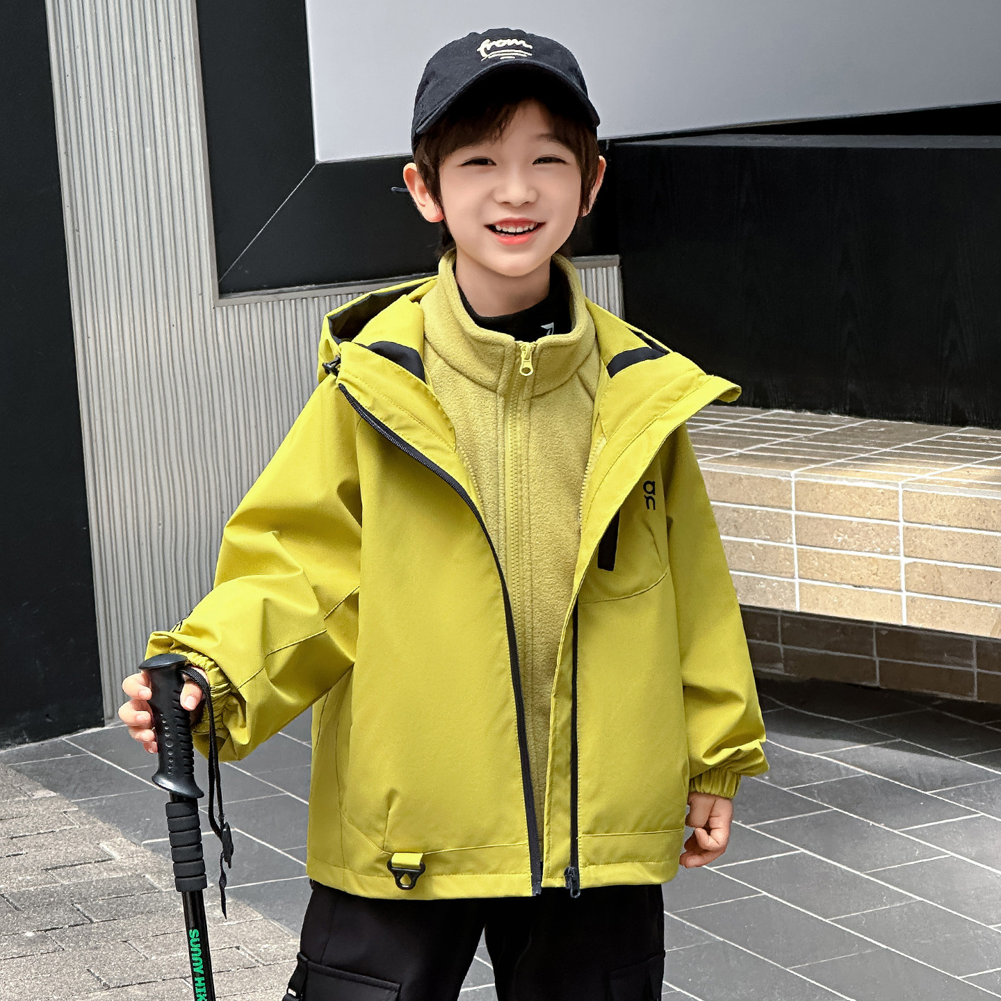 儿童装男童春秋冲锋衣外套2026新款中大童男孩深秋加绒风衣可拆卸