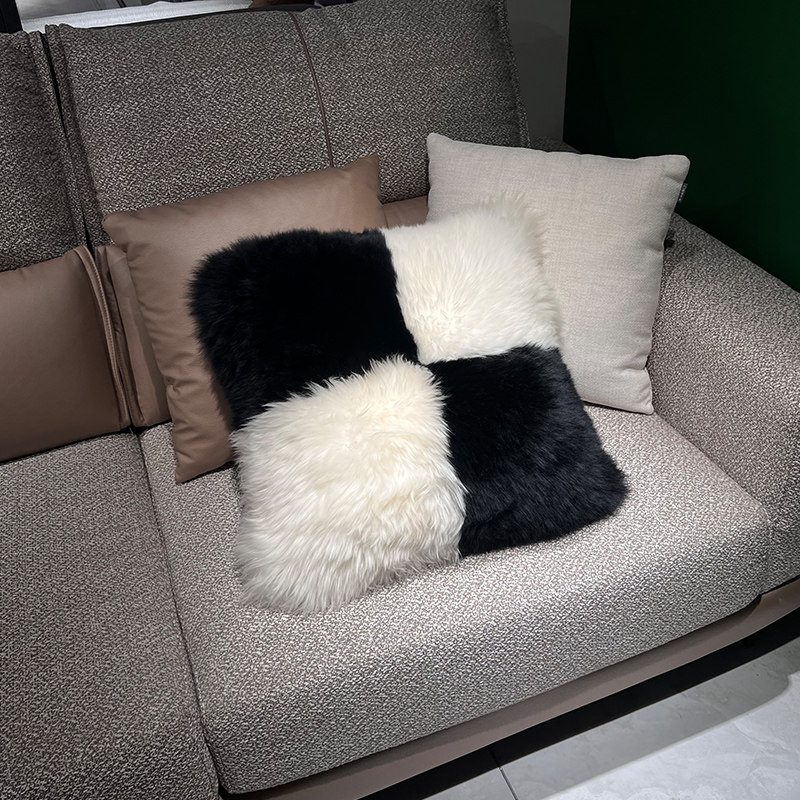 现代家居软装靠垫纯羊毛棋盘格抱枕皮草长毛靠枕样板间黑白轻奢垫,居家布艺,靠垫/抱枕,淘宝优惠券,粉丝福利购,淘宝优惠卷