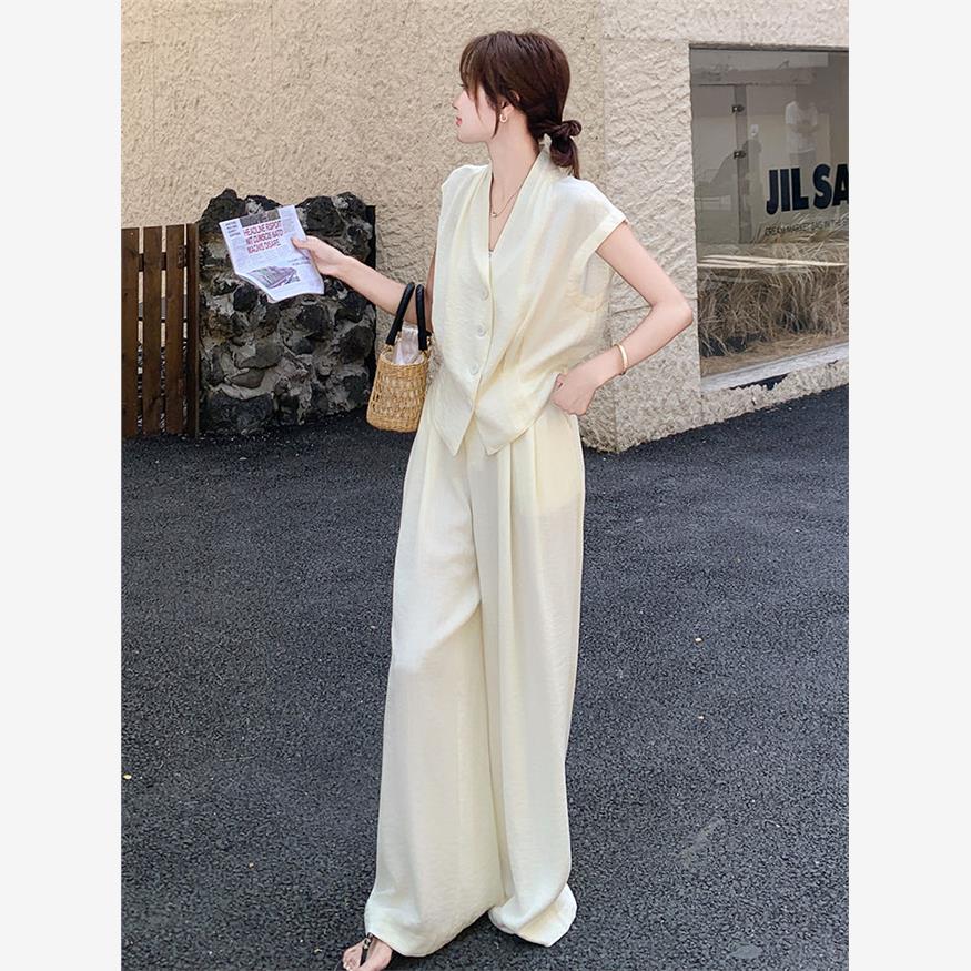 高级感老钱风一整套穿搭马甲套装女夏季2025新款时尚阔腿裤两件套