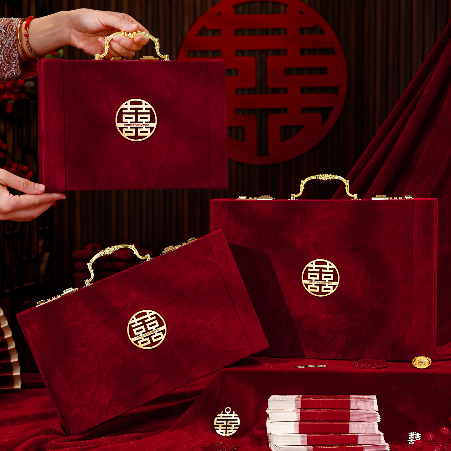 订婚彩礼盒子现金礼盒高档聘礼盒提亲10万礼金箱婚庆用品现金箱