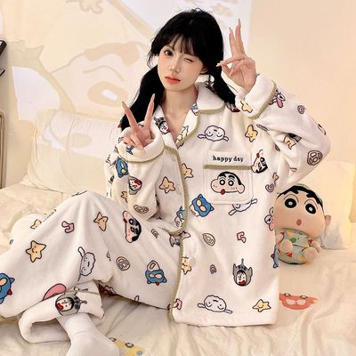 珊瑚绒睡衣女款秋冬季加厚保暖可爱卡通蜡笔小新开衫家居服套装