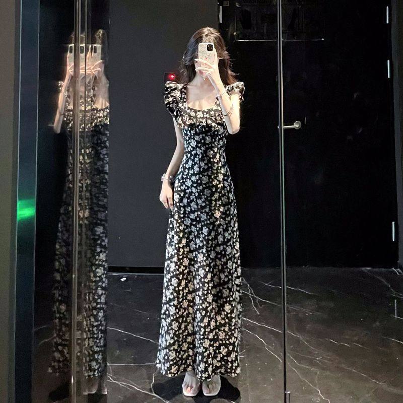 黑色碎花小飞袖连衣裙202