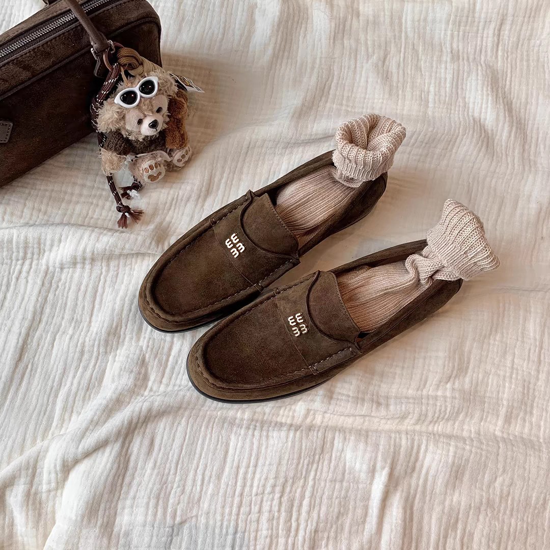 2026真皮反绒复古乐福女鞋一脚蹬