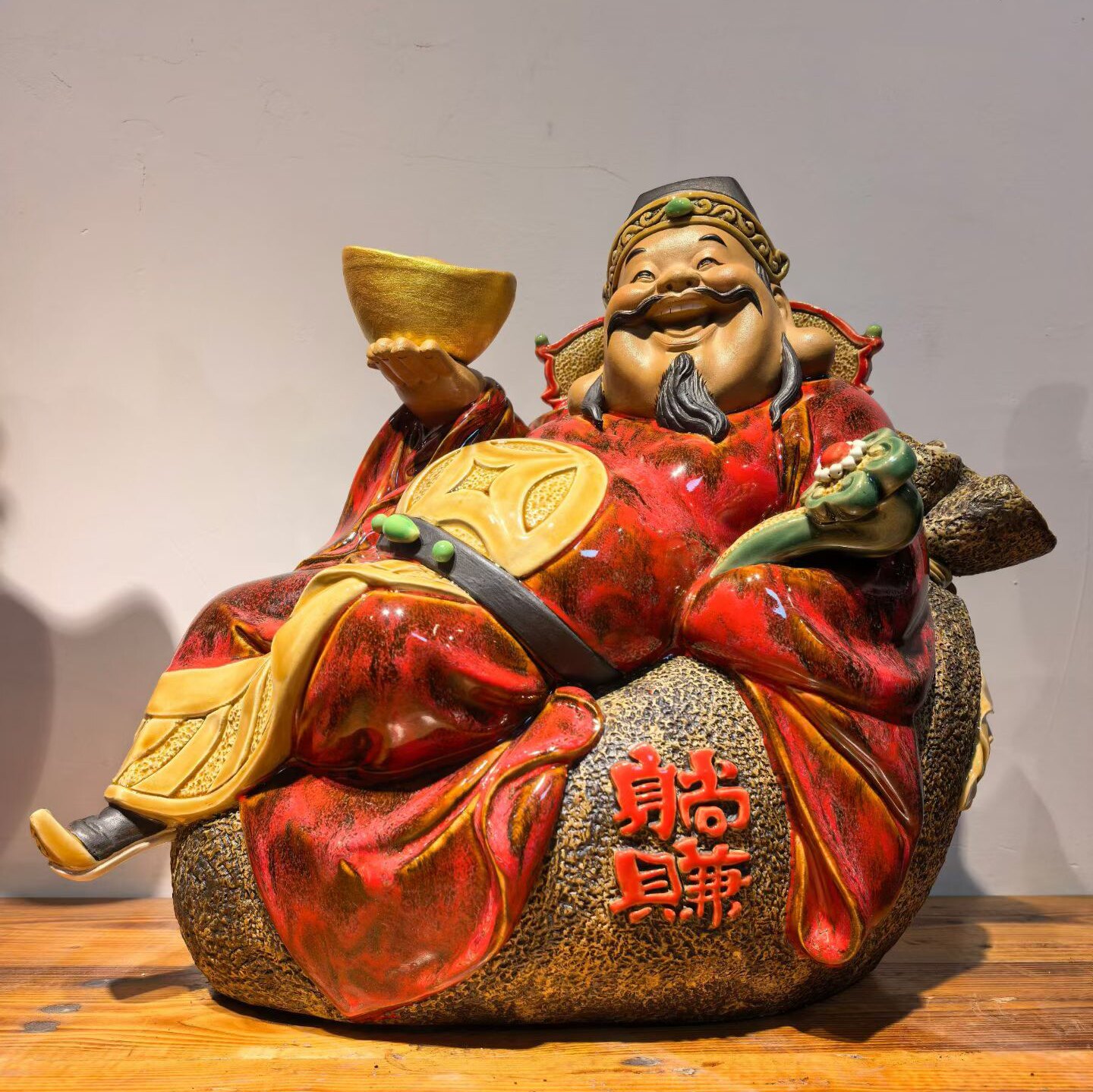 陶瓷财神爷手工招财元宝摆件