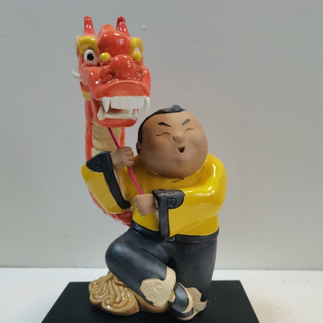 陶瓷小孩舞龙龙年礼品饰品摆件