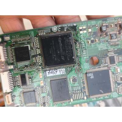 EPM1270T144C5N。一套有2个EP4CGX150D