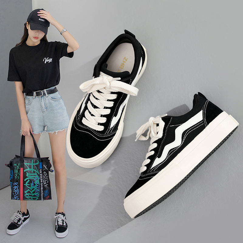 复古港风百搭厚底休闲板鞋