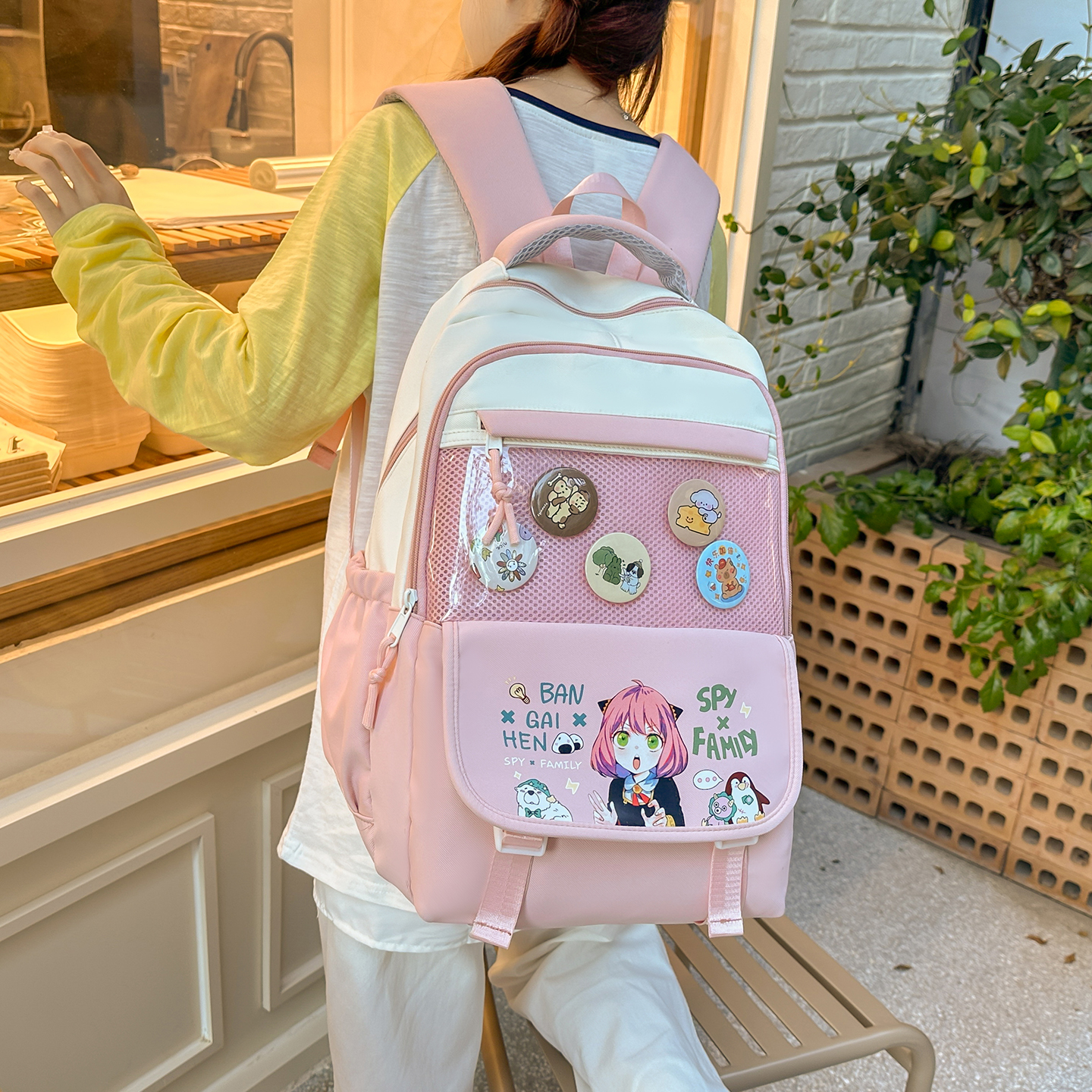 2025新款学生初中高中生双肩背包