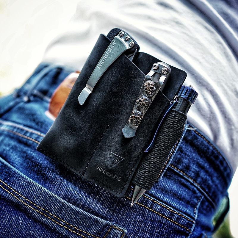 疯马皮” 耐刮耐磨 精工细作