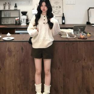 韩系亨利领麻花白色毛衣女秋冬可外穿内搭慵懒套头加厚针织衫上衣