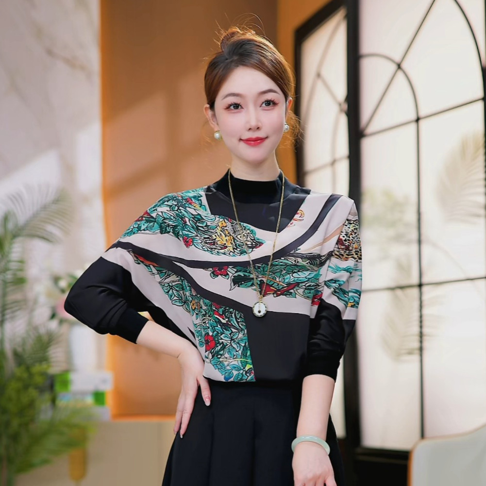 现货 墨上森章~高级感印花宽松显瘦气质打底小衫百搭T恤内搭上衣