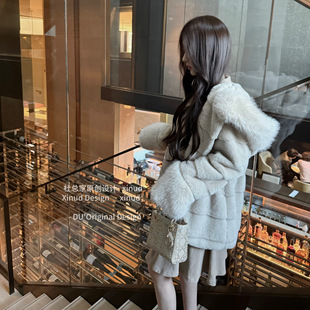 宽松中长款 名媛矜贵感冬季 保暖毛领皮草外套女 古早味千金 杜总家