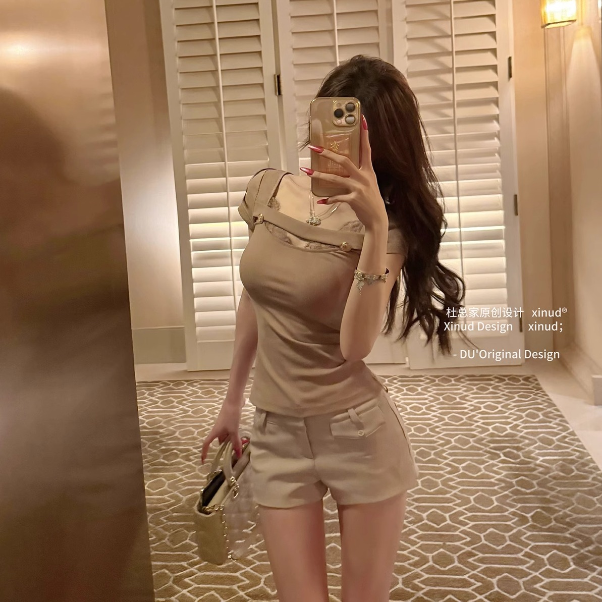 杜总家  巴曼富家女*原创设计感小众修身显瘦蕾丝小性感春夏短袖