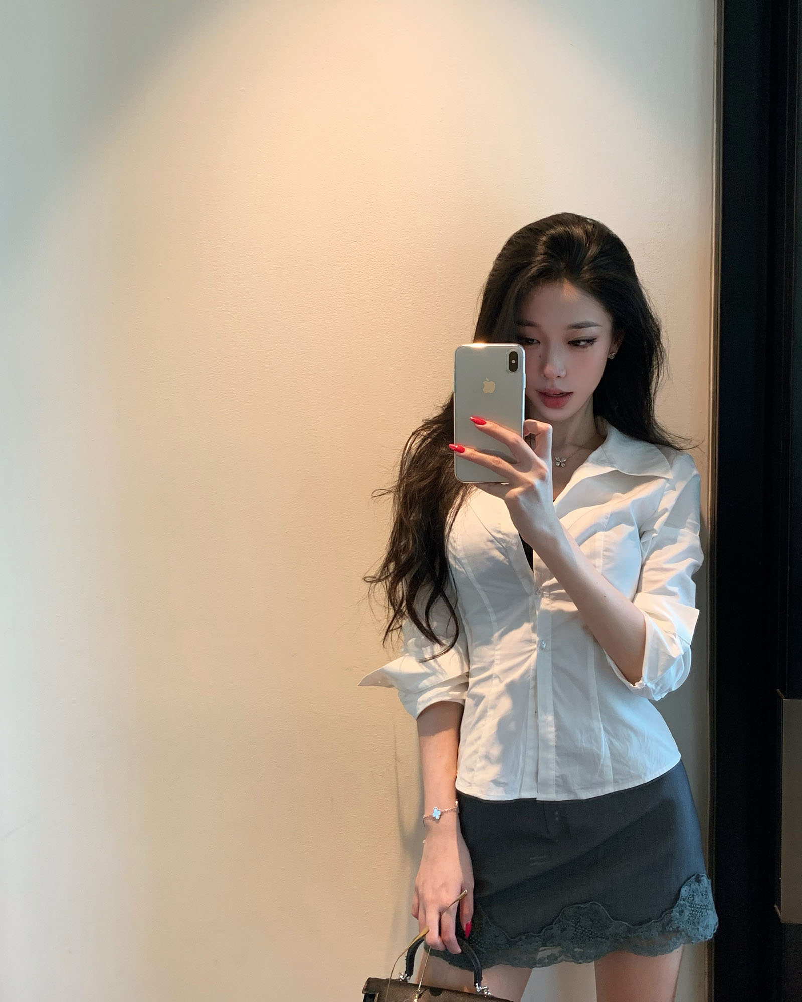 杜总家 黄金比例分割线*原创显瘦韩系白色衬衫女修身姐感长袖上衣