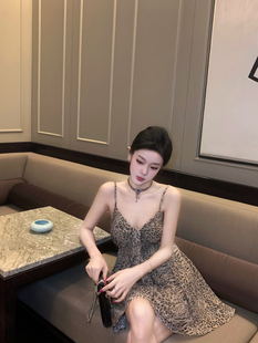 原创豹纹气质御姐辣妹收腰吊带裙派对度假裙 lady 杜总家 Leopard