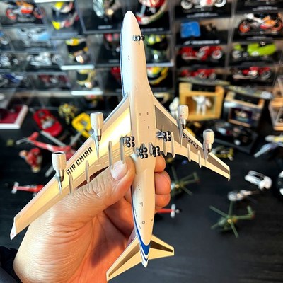 新品1:400比例合金飞机r30纪念波音747400客机成品模型礼品级收藏