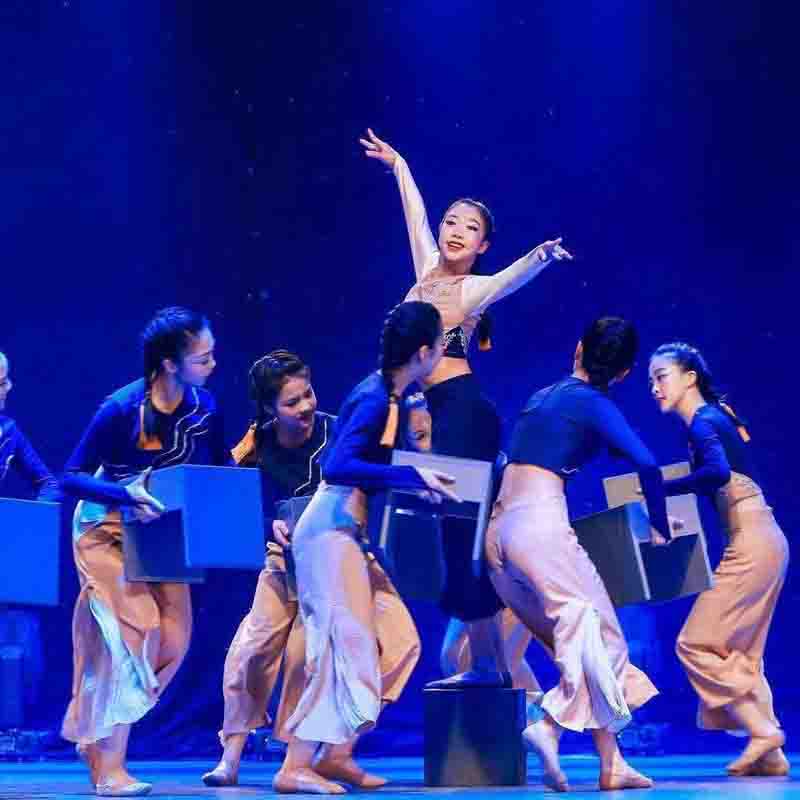 新选碇步桥水f清悠悠服装女子舞蹈服少儿演出服儿童道具石头凳子