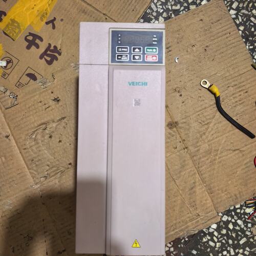 议价伟创变频器AC300-T3-7R5G011P-B一台可维修