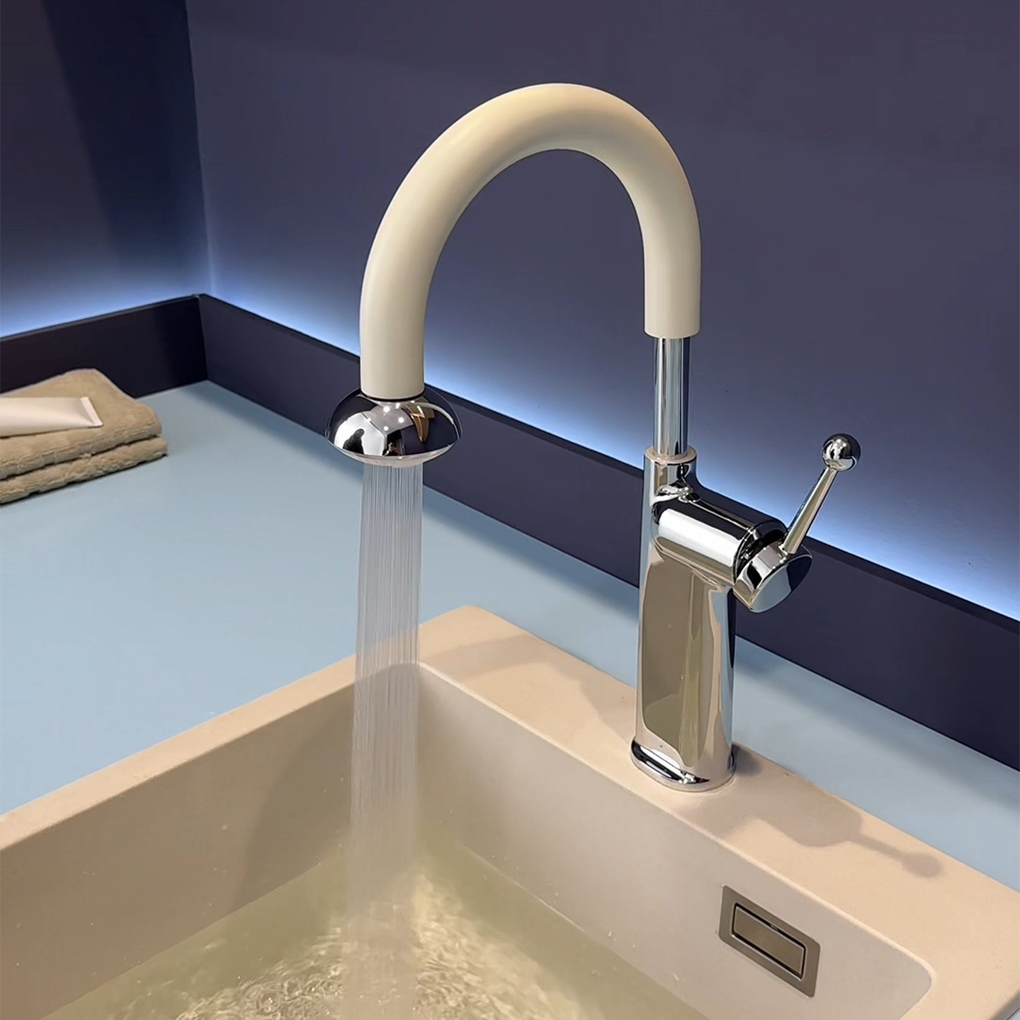 德国小叮当微气泡多巴胺抽拉式面盆冷热升降水龙头洗脸盆洗手池奶