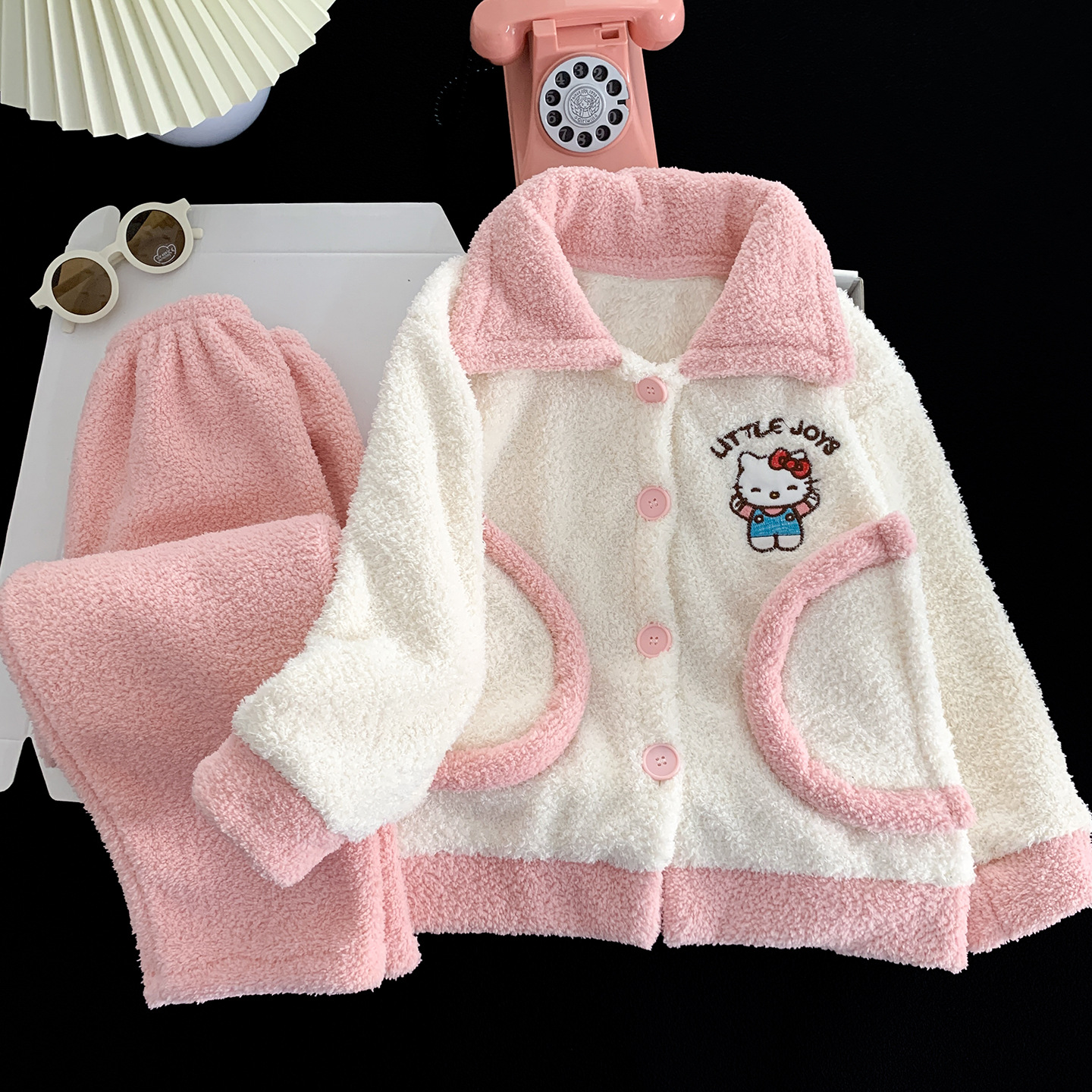 HelloKitty女童睡衣2026新款秋冬儿童半边绒家居服可爱甜美开襟衫