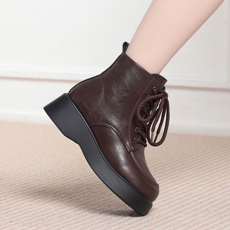 雪地靴女皮毛一体棉靴冬季加绒加厚马丁靴系带短靴防水防滑棉鞋子