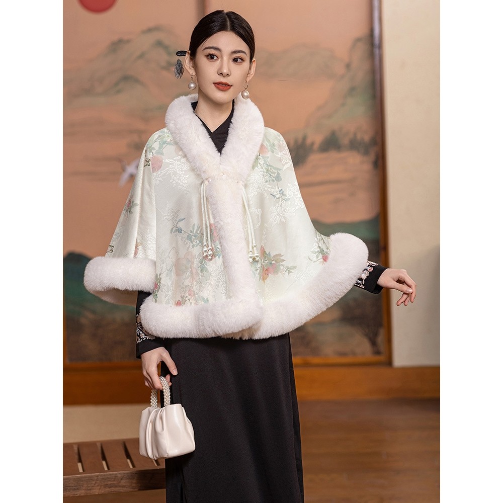 罗芬 故事面料女装官方2025秋冬新款国风汉服外搭斗篷披肩加绒加