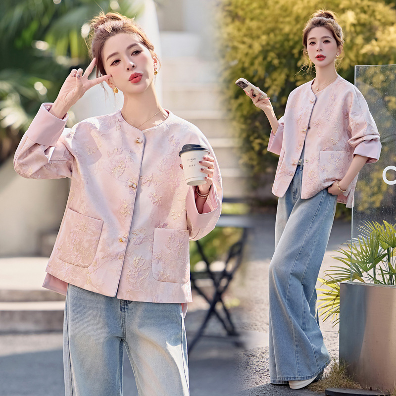 罗芬 故事面料女装官方实拍国风宋锦提花短外套女2025春秋季新款