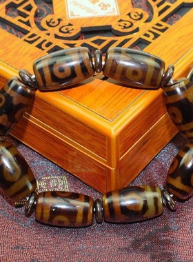 2026西藏天眼天珠龙眼一线天珠黄三眼玛瑙玉髓男女款手链手串货源