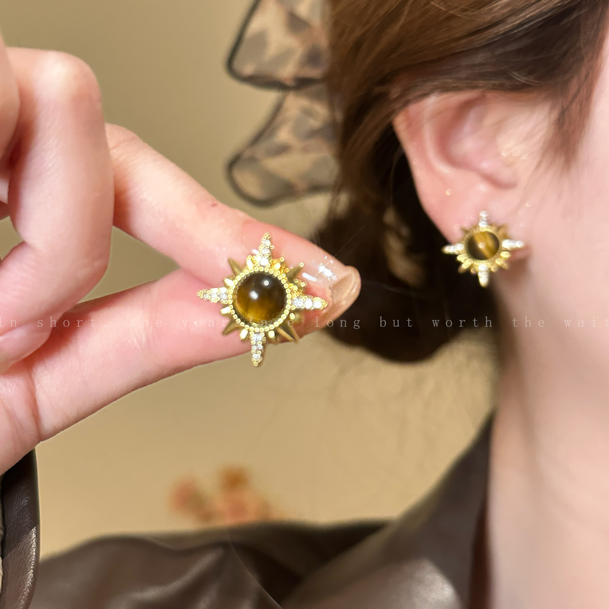 镀16K金虎眼石太阳星无耳洞耳夹