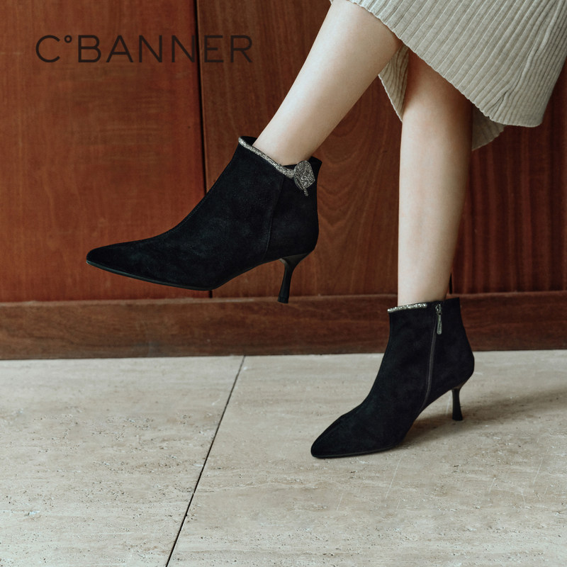 千百度细高跟时装靴女款春秋百搭气质尖头羊皮通勤优雅洋气小短靴